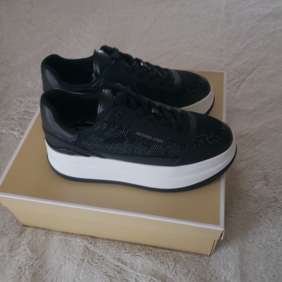 Michael Kors black platform sneakers - Picture 4 of 8